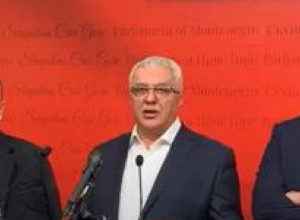 DF ĆE SE POJAVITI NA SUTRAŠNJEM PROTESTU: Mandić: "Nismo hteli da sa DPS-om obaramo Vladu"
