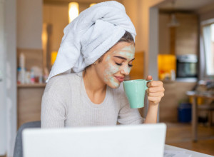 Otklanja MITISERE, čisti pore: Uradite SAME tretman LICA kod kuće - SODA BIKRABONA I KAMILICA obavezne!