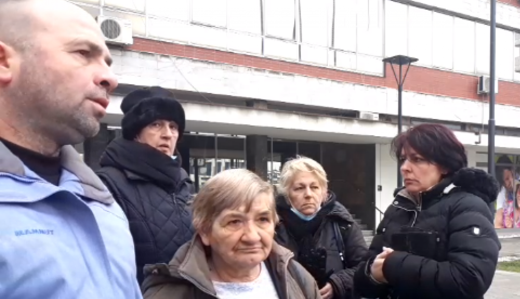 Rekli su joj da je rodila MRTVO dete i IZBACILI je iz bolnice: Milica je nakon 40 godina zagrlila sina, njihova PRIČA je RASPLAKALA celu SRBIJU!