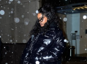 Rijana je ZVANIČNO trudna: Popularna pevačica čeka PRVO dete sa reperom i ulicama Njujorka ponosno šeta GOLOG STOMAKA