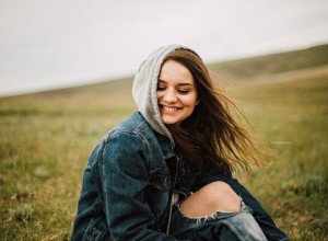 Otarasite se NEGATIVNIH scenarija koje zamišljate u glavi: Evo šta da uradite kako biste živeli sa OLAKŠANJEM