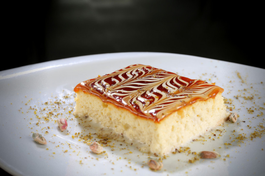 Savršena LETNJA poslastica: Recept za TRI LEĆE, za ovaj KOLAČ se uvek traži parče više