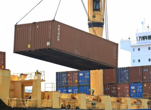 "KOKAIN OD 2010. REDOVNO PRISTIZAO U LUKU BAR: Korupcija i dalje jača od TEHNIČKIH POBOLJŠANJA