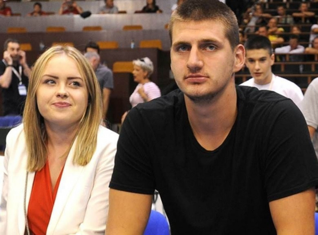 Žene iz senke: Evo čega su sve morale da se odreknu Đokovićeva i Jokićeva supruga