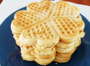 Bakin kolač, sterinski recept: Fenomenalan ukus, a ostaje svež i do SEDAM dana
