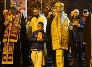NEKA OPROSTI DRITAN, ALI... Da li je pristojno da sa 74 odsto PRAVOSLAVNIH vlada jedan Albanac od 4,91 odsto?