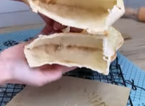 Recept za ŠUPLJI SOMUN: Verovatno niste ni znali da je moguće, a uz pomoć jednog trika KORICA će im biti savršeno hrskava