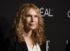 ŽIVOT KAO IZ PAKLA Popularna GLUMICA imala je 14 dece, od koje su troje tragično nastradali, a ĆERKA joj zabila nož u leđa - "Zatekla sam ih na gomili"