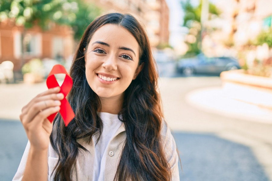 Nove nade za HIV pozitivne ljude: Prva žena u ISTORIJI je pobedila ovu infekciju, pronađena nova METODA lečenja!