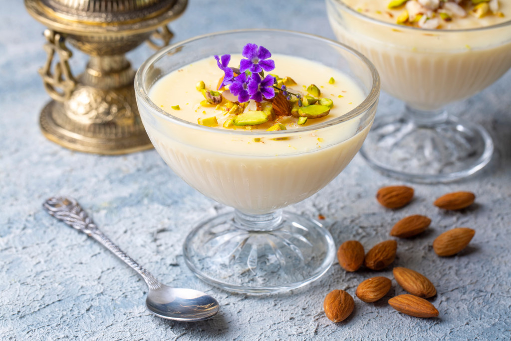KEŠKUL RECEPT Sirotinjski desert iz Turske koji se pravi od ŠEST sastojaka, a danas NAJPOPULARNIJI slatkiš među turistima