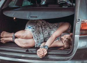 Veče je moglo da se završi kobno: Evu su KIDNAPOVALI u Egiptu i tražili "OTKUP", ali sreća bila na njenoj strani!