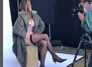 Odrastala u SIROMAŠTVU, radila na NJIVI: Proglašena je OČAJNOM glumicom, ali NAJSEKSEPILNIJIM modelom, Sindi sada puni 56, ali i dalje je žele