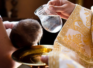 Odbila je da krsti dete najboljoj drugarici: Kad čujete šta je razlog, možda ćete je i razumeti