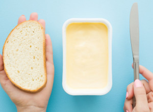 ŽELUDAC ĆE DA VAM SE OKRENE: Kada vidite da se dodaju emulgatori NALIK NA SAPUN, MARGARIN ćete zauvek izbaciti iz UPOTREBE