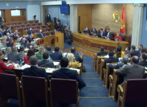 SEDNICE SKUPŠTINE CG SIGURNO NEĆE BITI DANAS: Predsednica i dalje u bolnici