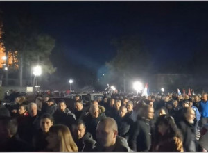 CRNA GORA U POTPUNOJ BLOKADI: DF saopštio koji će putni i magistralni pravci biti blokirani tokom akcije "Blokadom protiv izdaje"