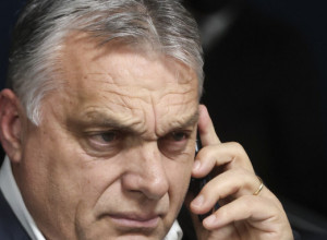 Orban pozvao Ukrajinu da se preda