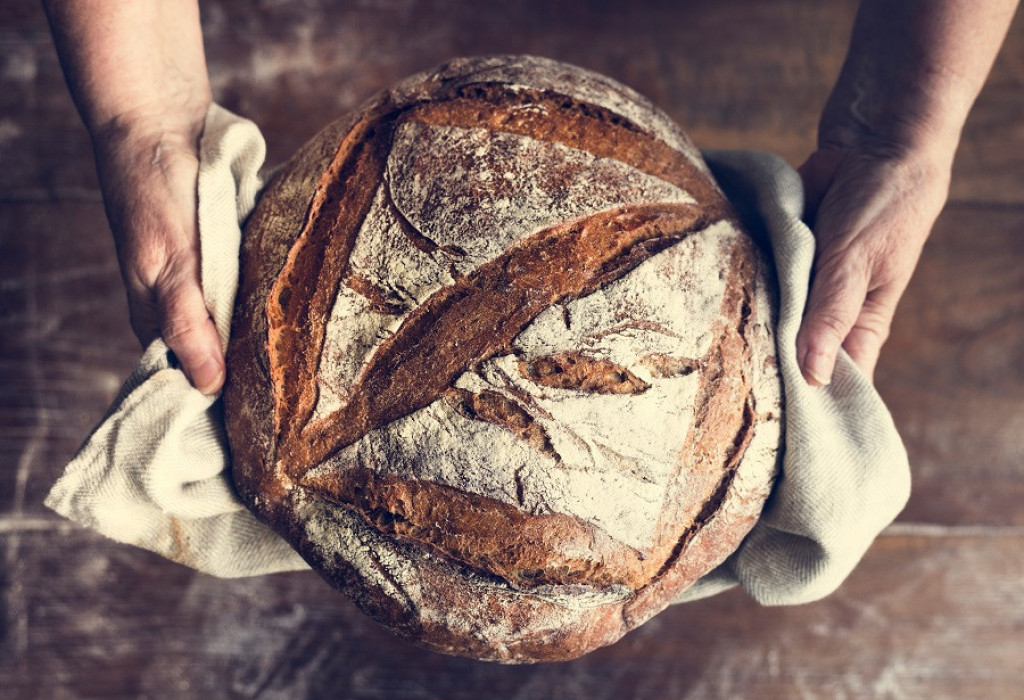 Pomogao je srpskoj vojsci u Velikom ratu i postao AMAJLIJA: Tain, hleb koji ČUVA od smrti, daje snagu i vitalnost (RECEPT)