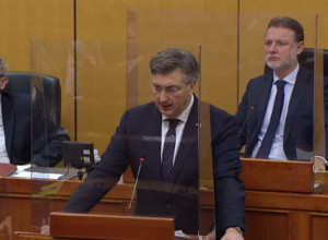 PLENKOVIĆ PREDSTAVIO JESENJI PAKET MERA: Evo šta se menja