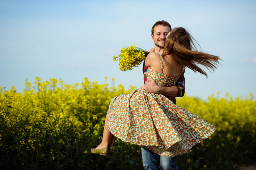 Dnevni horoskop za NEDELJU, 17. april: Lavovi, ljubav je danas na PROVERI, Strelčevi, neophodan vam je ODMOR!