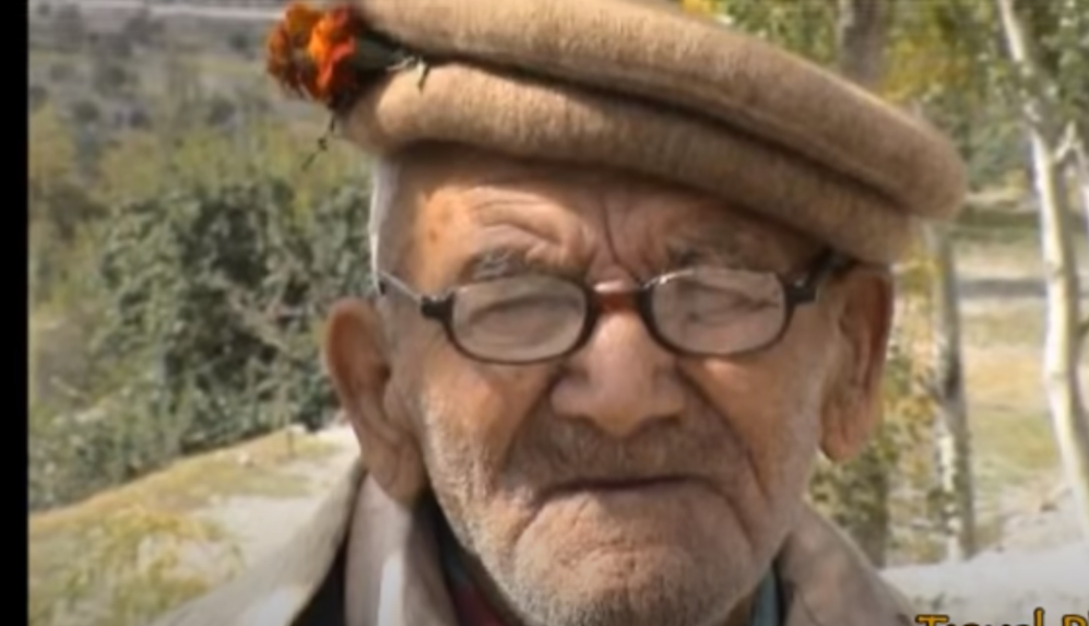 Oni su UBEDLJIVO najdugovečniji narod NA SVETU: Žive do 150 godina, njihove žene RAĐAJU do 60-te, a evo kako se HRANE