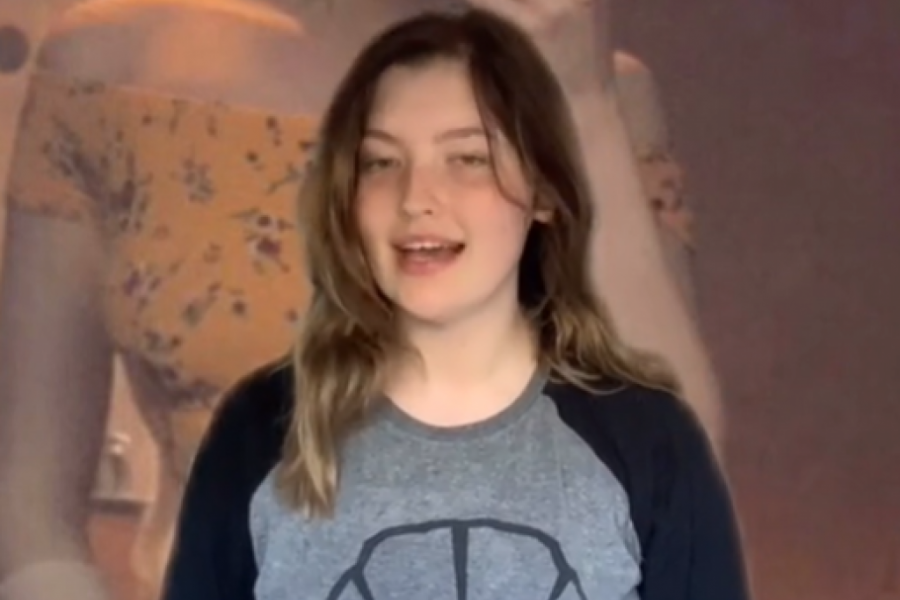 Ima 17 i TRUDNA je: Ona misli da su ovo idealne godine za RAĐANJE!