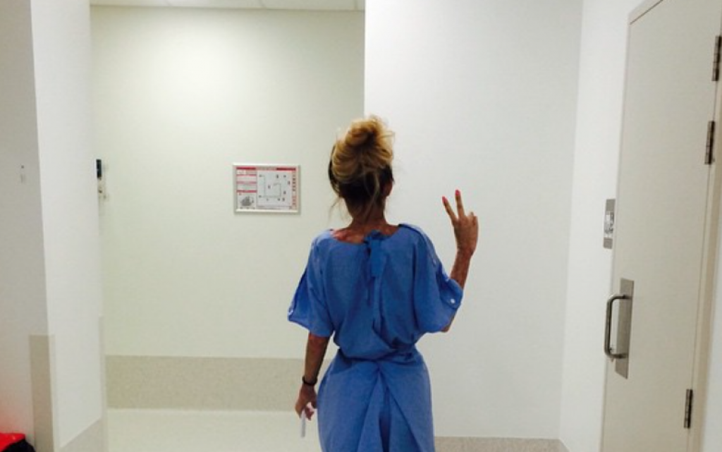 Zbog LJUBOMORE je druga žena ŽIVU ZAPALILA: Srpkinja je preživele 200 operacija, koža joj je otpadala sa prstiju, a evo kako izgleda danas (FOTO)!