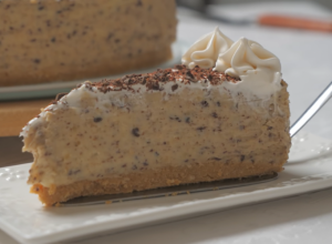 RECEPT ZA POSNU TORTU Napravite brzi i ukusni kremasti desert, bez pečenja kora!