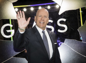 Brus Vilis više NIKADA neće GLUMITI Konačno je OTKRIVENO od koje bolesti boluje - ovo su razorne posledice!