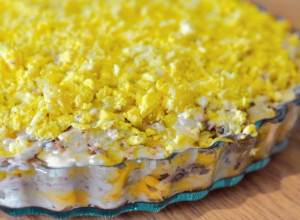 Najjednostavnija MIMOZA SALATA: Pravi recept za ČUVENO jelo koje svi volimo
