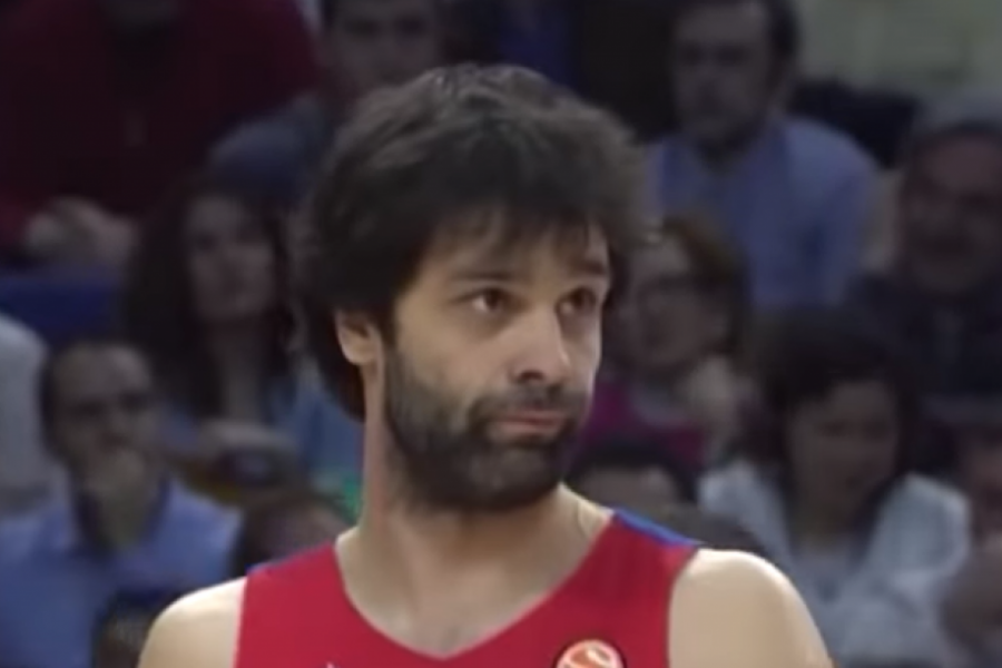 MILOŠ TEODOSIĆ slavi rođendan: JELISAVETA posle dužeg perioda podelila zajedničku FOTOGRAFIJU, a čestitke se samo nižu!