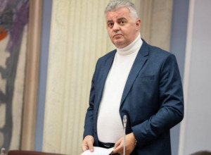 IZ DF-a APELUJU: " Izbore da pripremi LEGITIMNA Vlada- Lekić da obavi konsultacije"