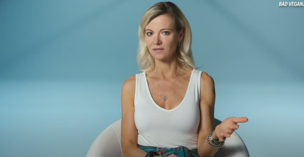 Potpuno je "SKRENULA S UMA":  Popularana plaviša živela je život iz bajke, a završila je kao robinja i kriminalac!