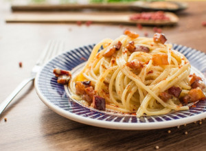 Profesionalni KUVAR otkrio kako da PASTA bude savršena: Kaže da se TESTENINA ne kuva u VODI, već na OVAJ način