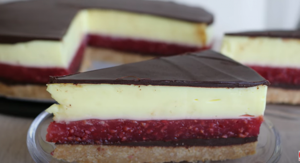 POSNA KAPRI TORTA bez pečenja: Prava brza POSLASTICA koju će OBOŽAVATI svi vaši ukućani