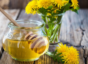 Kako da prepoznate domaći med? Ovaj trik sa teglom je nepogrešiv, odmah ćete znati da li su vas prevarili