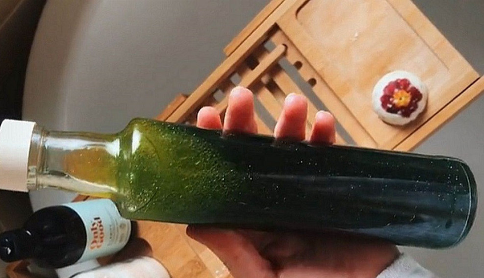 Šampon od MLADE KOPRIVE je spas: Napravite prirodnu smesu za BRŽI rast kose, smanjuje opadanje, ali i PERUT