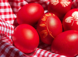 Jedete i dalje JAJA od USKRSA? Niste ni svesni koliko su ŠTETNA, mogu ozbiljno ugroziti vaše ZDRAVLJE