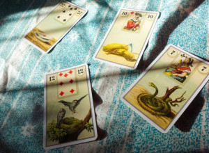 LENORMAND KARTE otkrivaju šta čeka SVAKI znak u APRILU: Veoma su PRECIZNE, pojedini pripadnici Zodijaka moraju da se PRIPAZE!