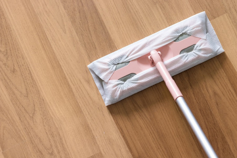 Slučajno ste ogrebali laminat: Prebrišite ga ovim i izgledaće kao da je juče postavljen