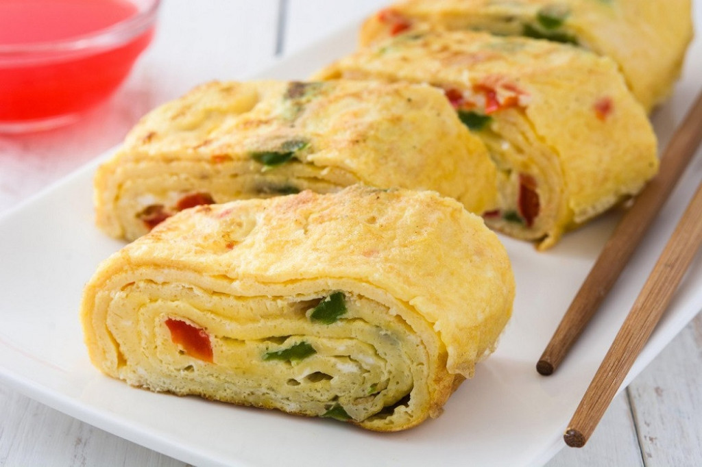 JAPANSKI OMLET savršen za početak dana: Recept za doručak koji će deca obožavati, a POTPUNO je zdrav