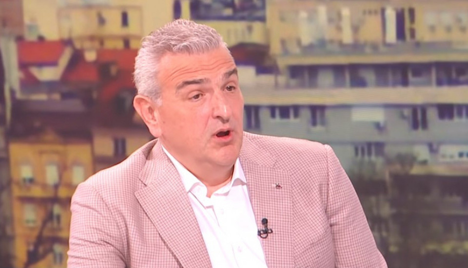 DOKTOR DUNJIĆ TVRDI: Ovo što držite ispod KREVETA, zrači vas kao RENDGEN, hitno promenite navike koje vam UNIŠTAVAJU ORGANIZAM
