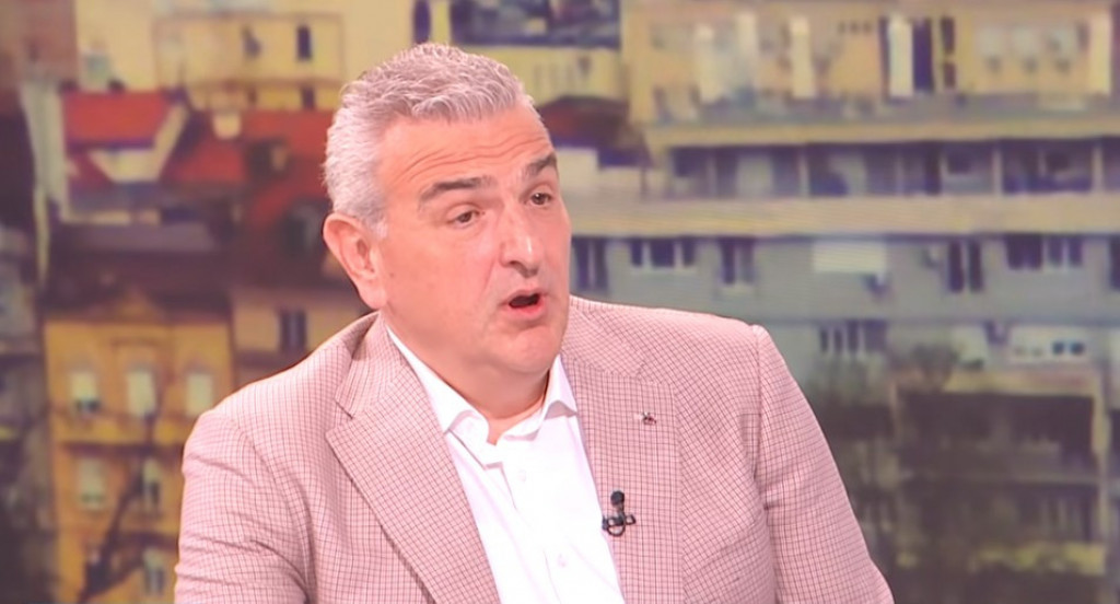 DOKTOR DUNJIĆ TVRDI: Ovo što držite ispod KREVETA, zrači vas kao RENDGEN, hitno promenite navike koje vam UNIŠTAVAJU ORGANIZAM