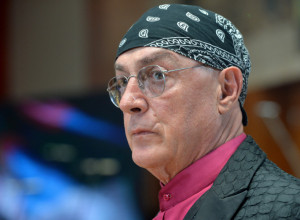 Otkrivena VELIKA tajna pesme Olivera Mandića: "Ljuljaj me nežno" je bila namenjena našoj POZNATOJ pevačici, a evo i kojoj!