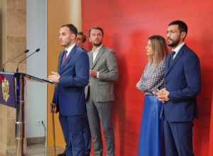 "ODLUKU DONELO 46 POSLANIKA" URA: Skupština će biti sazvana 28. aprila na Cetinju!