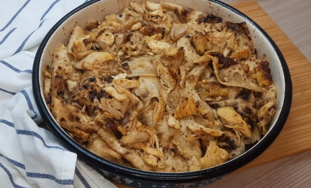 MLINCI SA PILETINOM: Omiljeno su jelo posle USKRŠNJEG POSTA, ako ih spremate na ovaj način, očaraćete goste i ukućane! (RECEPT)