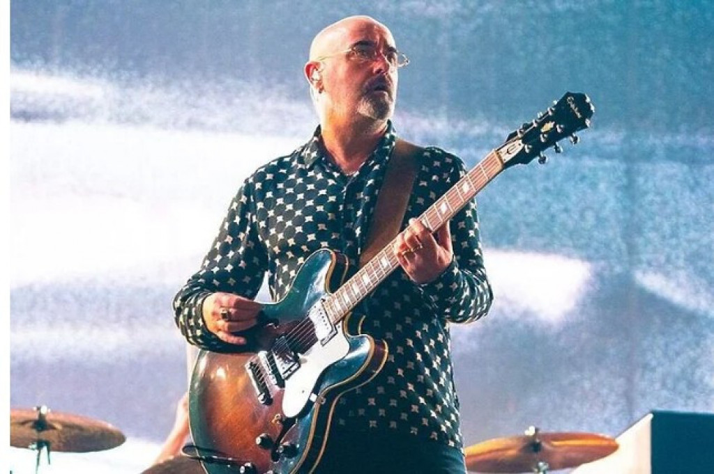 Legendarni gitarista boluje od RAKA KRAJNIKA: Na svom Tviter nalogu je napisao objavu koja je rastužila njegove OBOŽAVAOCE