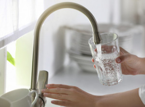 Konzumiranje vode tokom leta je ključ zdravlja: Posebno je važno da bi se izbegle infekcije ova dva organa