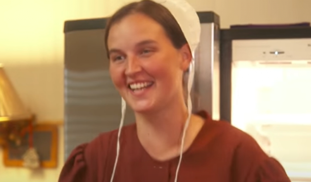 Sara je iz AMIŠKE porodice i PRVI PUT je bila kod frizera: Kada su je sredili, jedva su je PREPOZNALI, a ona je ostala BEZ REČI