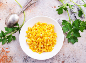 Brzo i lako, za samo 10 minuta: Ako dodate ova dva sastojka dok kuvate kukuruz dobićete savršenstvo od ukusa